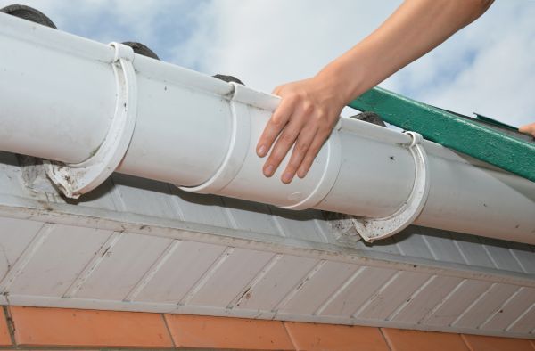 Gutter Reattachment in Portage
