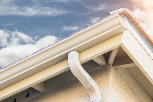 Seamless Gutter Replacement in Portage
